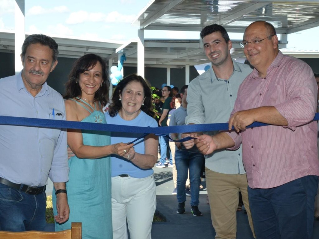 CENTRO DIA "MARCIO NALINI" É INAUGURADO