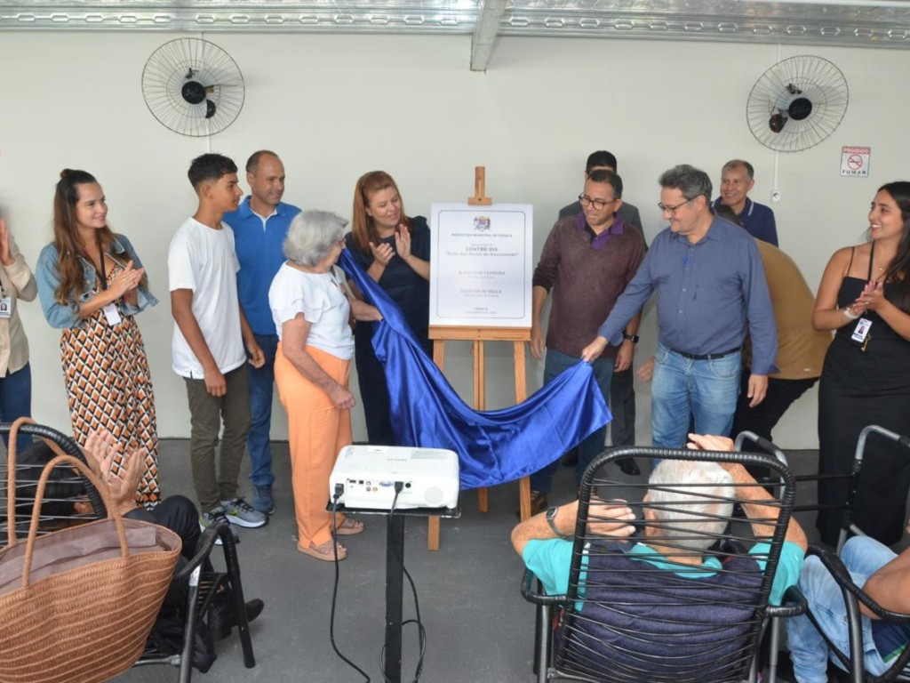 CENTRO DIA "SULIA DO NASCIMENTO" É INAUGURADO