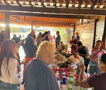 CAFÉ DA MANHÃ EM FAMÍLIA